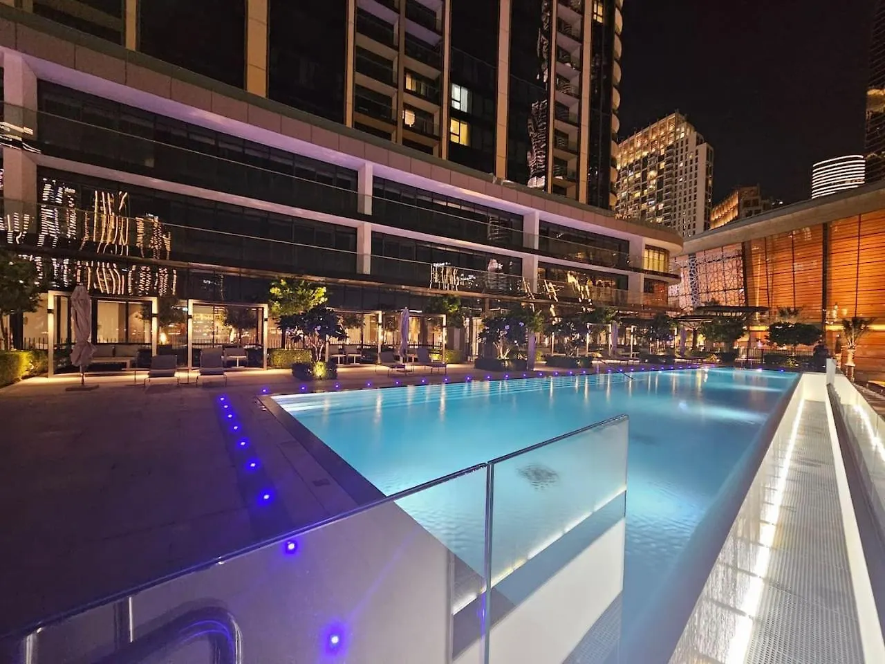 New Burj Khalifa And Fountains View Luxury Apt Dubai Apartment
