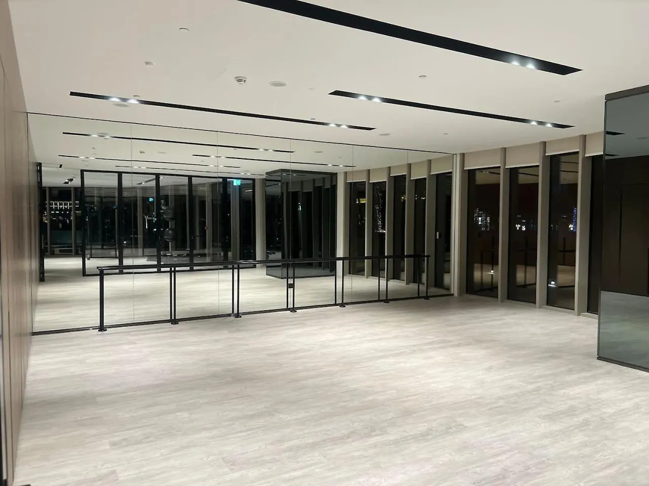 Apartment New Burj Khalifa And Fountains View Luxury Apt Dubai