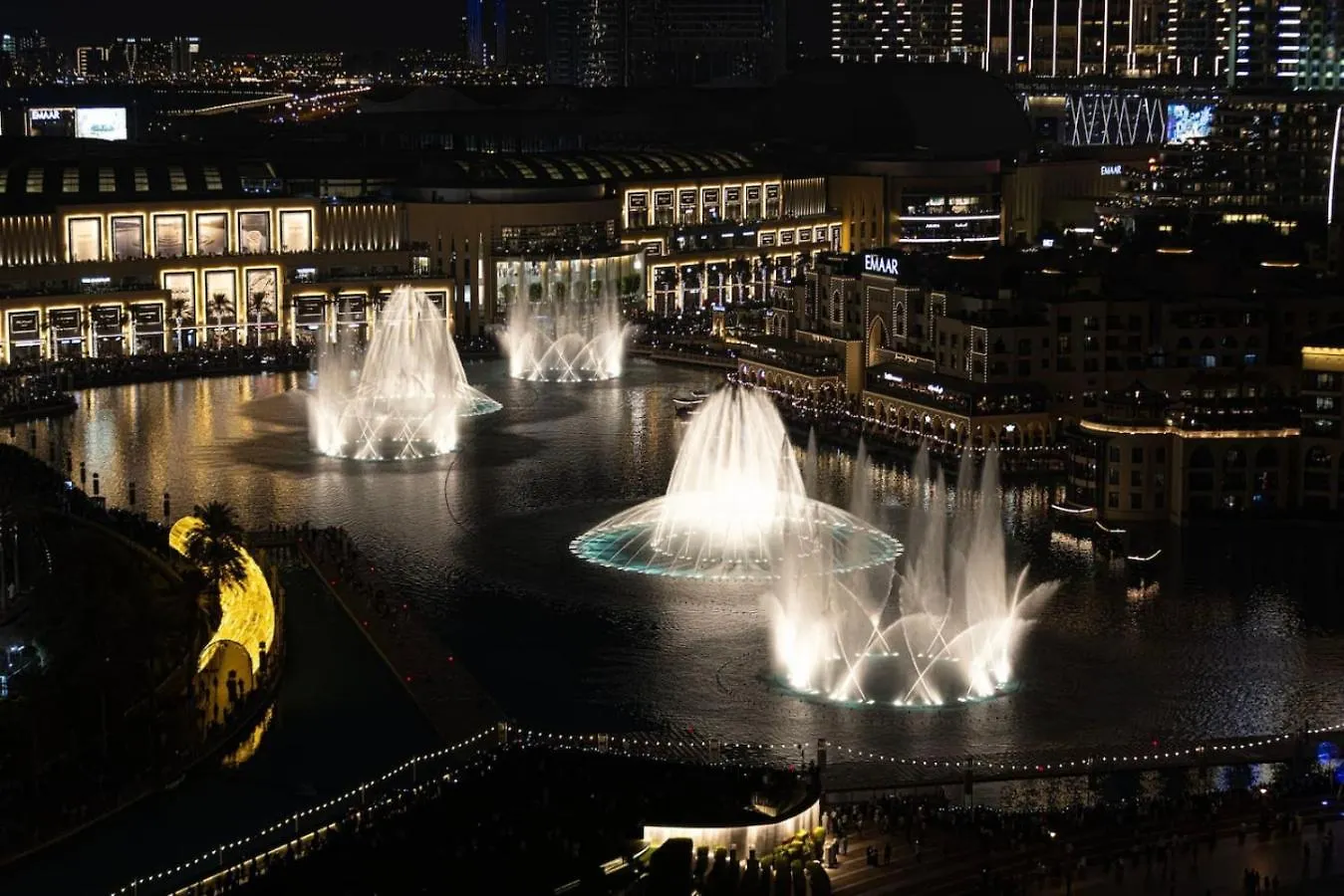 New Burj Khalifa And Fountains View Luxury Apt Dubai Apartment