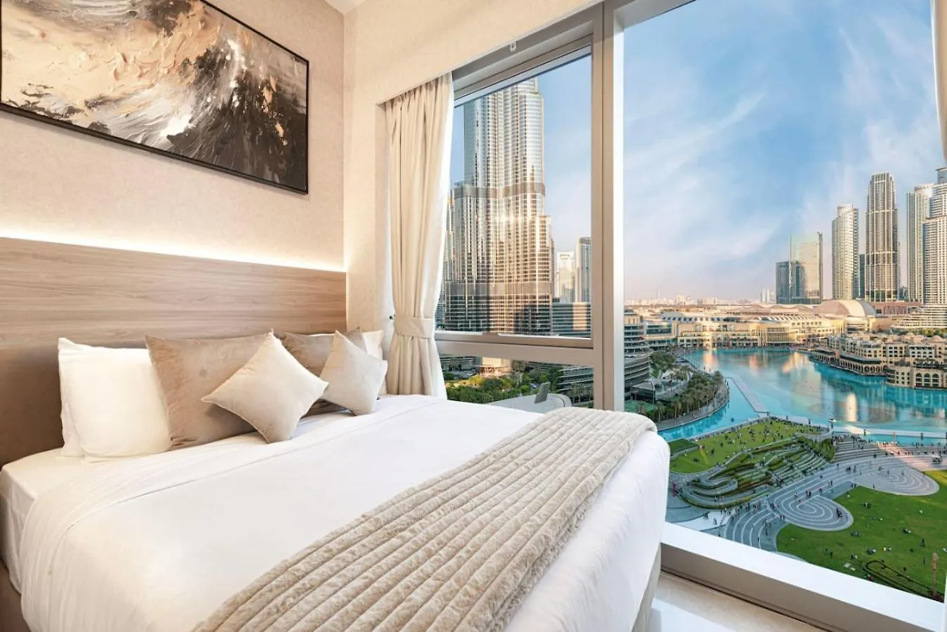 Apartment New Burj Khalifa And Fountains View Luxury Apt Dubai United Arab Emirates