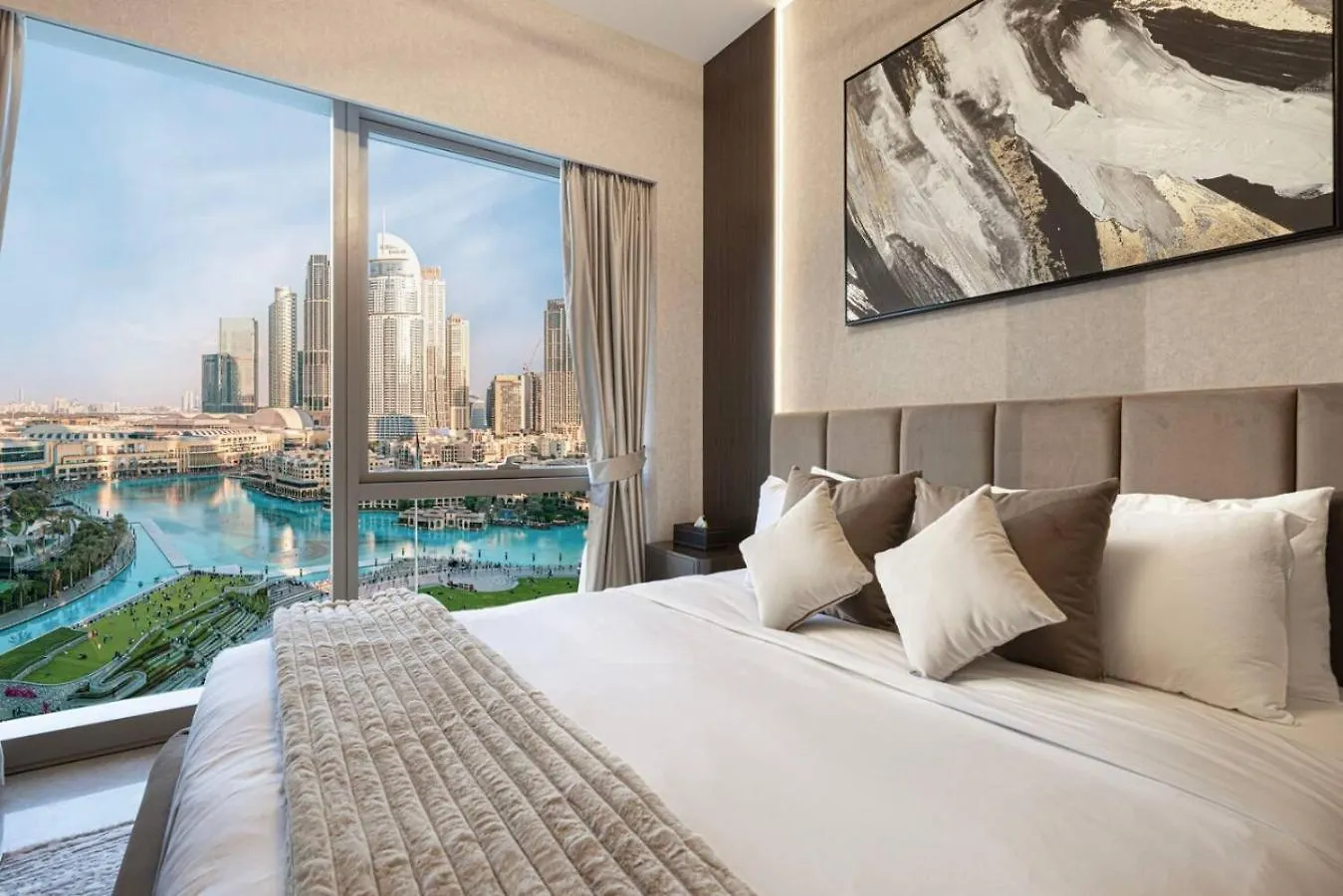 Apartment New Burj Khalifa And Fountains View Luxury Apt Dubai United Arab Emirates