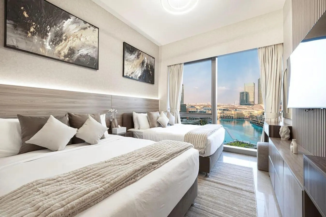 New Burj Khalifa And Fountains View Luxury Apt Dubai Apartment